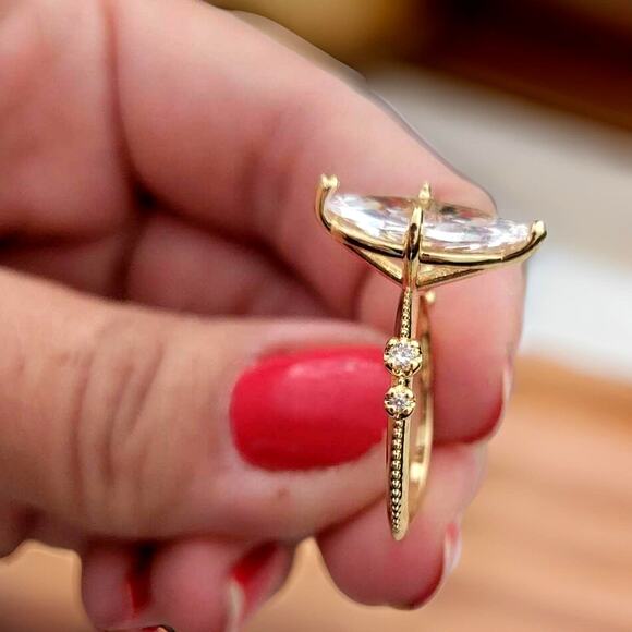 New Size 7 Cubic Zirconia‎ Marquise Solitaire Pronged Gold Ring Cocktail Wedding - Picture 4 of 4